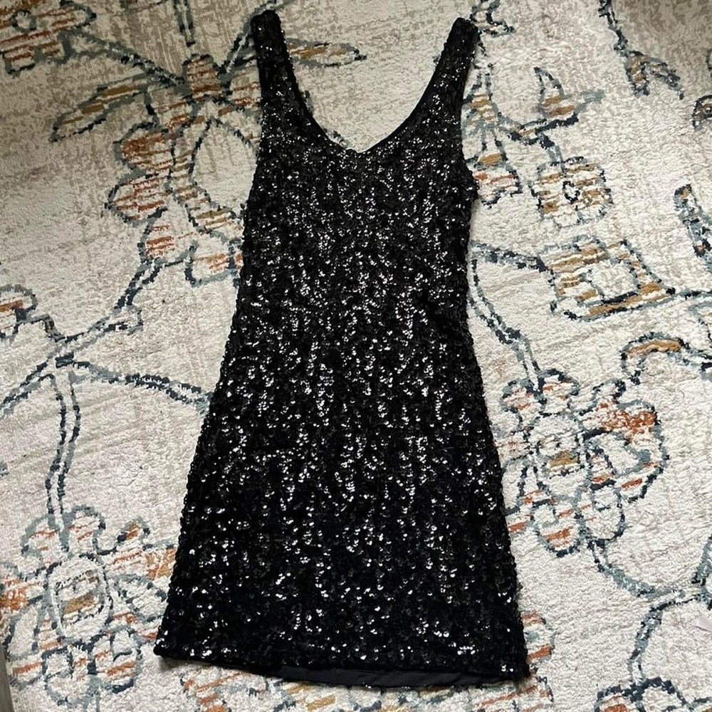 Black mini bodycon sequin dress